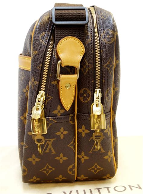 Second Hand Louis Vuitton Reporter Bags 